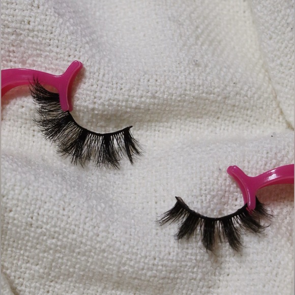 Eyelash kit, Style Andrea - Picture 5 of 6